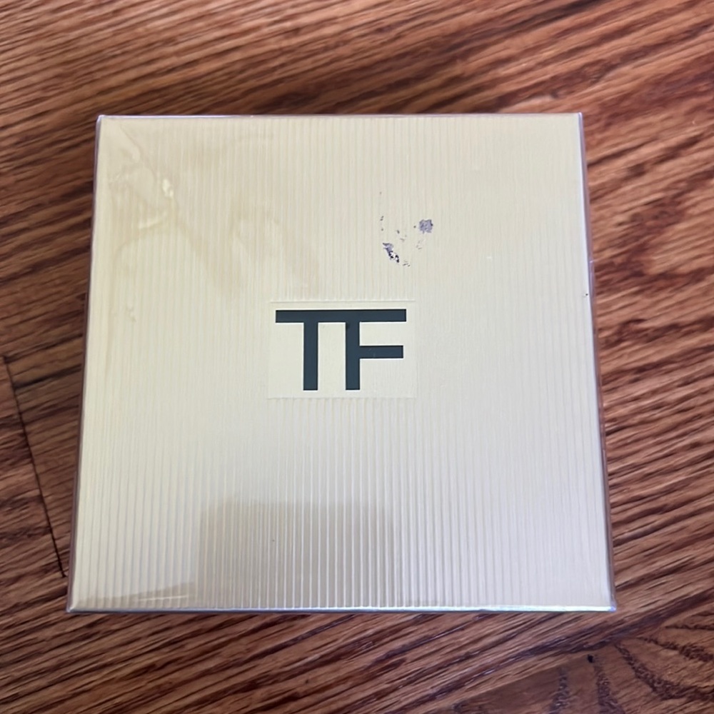 Pressed perfume